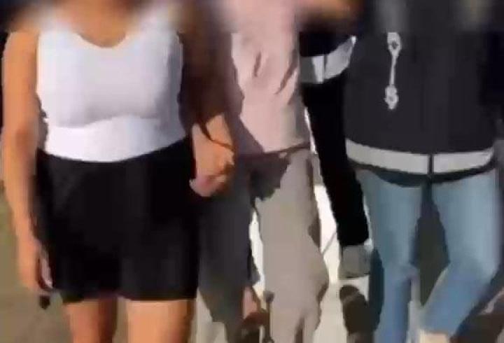 Konya'da fuhuş operasyonunda yabancı uyruklu 10 kadın, sınır dışı edildi
