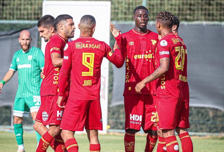 Göztepe'den Muğlaspor'la farklı prova
