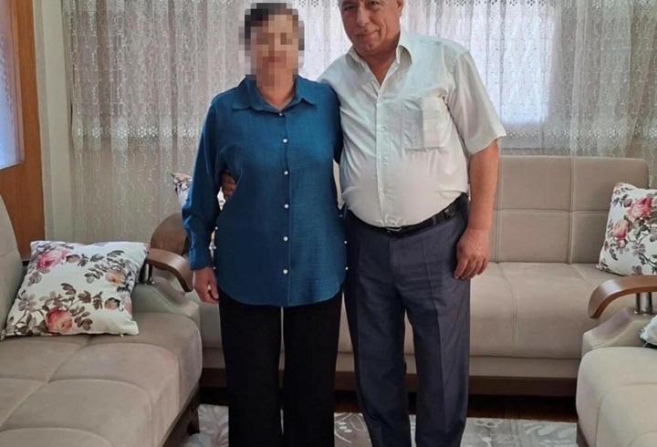 Evde bıçakla boğazından yaralanan kişi öldü, eşi gözaltına alındı