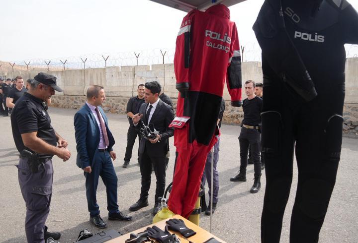 Cizre Kaymakamı Baycar'dan İlçe Emniyet Müdürlüğü Sualtı Grup Amirliğine ziyaret