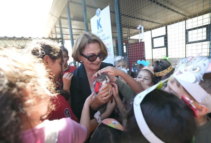Didim'de Dünya Hayvanları Koruma Günü'nde farkındalık etkinliği