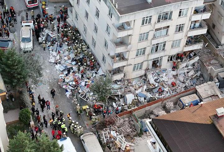Maltepe Belediye Başkanı açıkladı: Çöken binanın 2 katı kaçakmış!