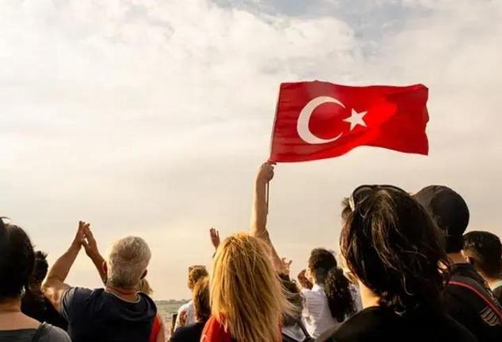CUMHURİYET BAYRAMI RESMİ TATİL Mİ? 28 - 29 Ekim okullar tatil mi, hangi güne denk geliyor?
