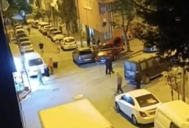 Sultangazi'de sokakta yürürken silahlı saldırıya uğradı: 1 yaralı