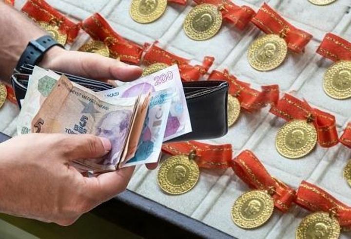 ALTIN FİYATLARI 11 EKİM 2026 CANLI: Bugün Gram, Çeyrek, Cumhuriyet Ne Kadar? Kapalıçarşı Altın Fiyatları Ne Durumda?