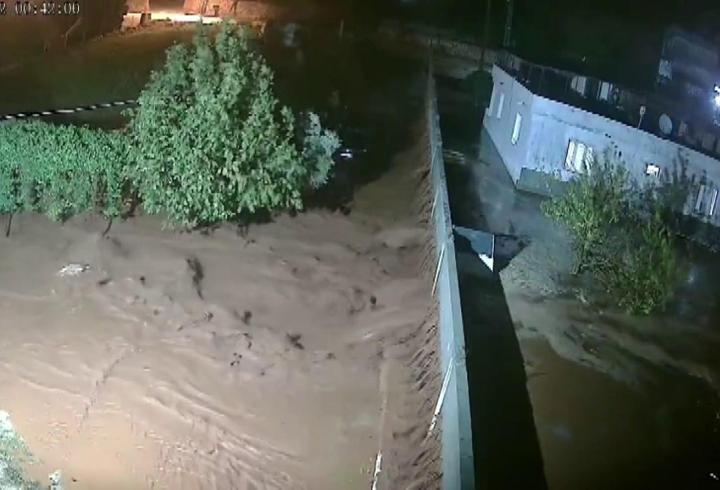 Hatay’da yağış, taşkına neden oldu