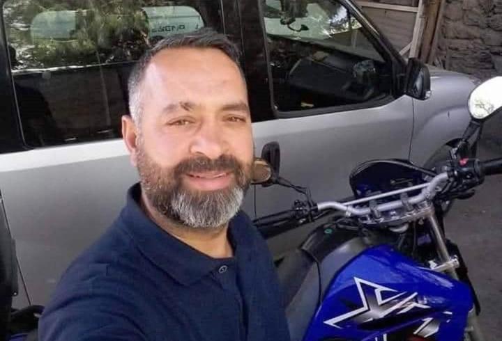 Hafif ticari araçla çarpışan motosikletin sürücüsü toprağa verildi