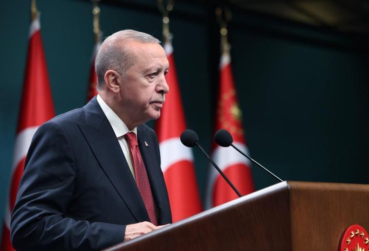 Cumhurbaşkanı Erdoğan: Milletimizin hak ve hukukunun korunması bizim kırmızı çizgimizdir