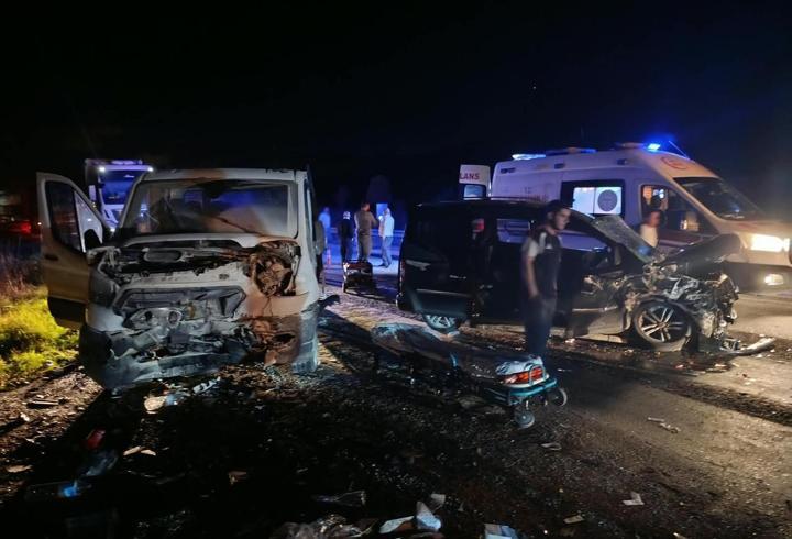 Manisa’da zincirleme kaza: 5 yaralı
