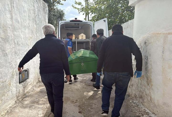 Yalnız Yaşadığı Evinde Ölü Bulundu
