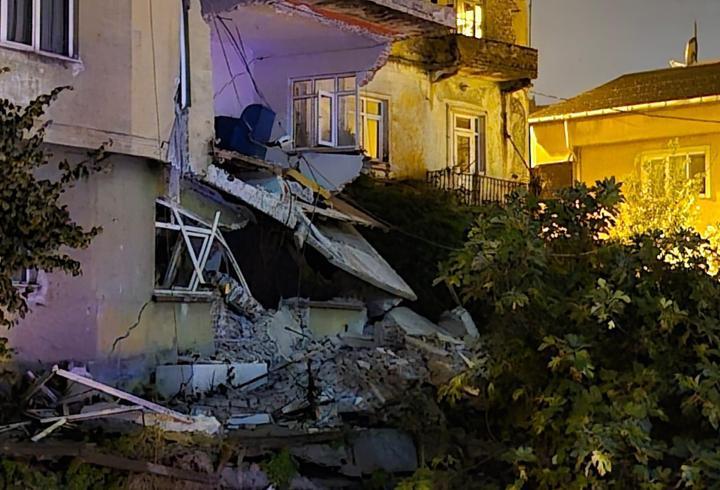 Zonguldak'ta Yağış Nedeniyle Evin Duvarı Çöktü