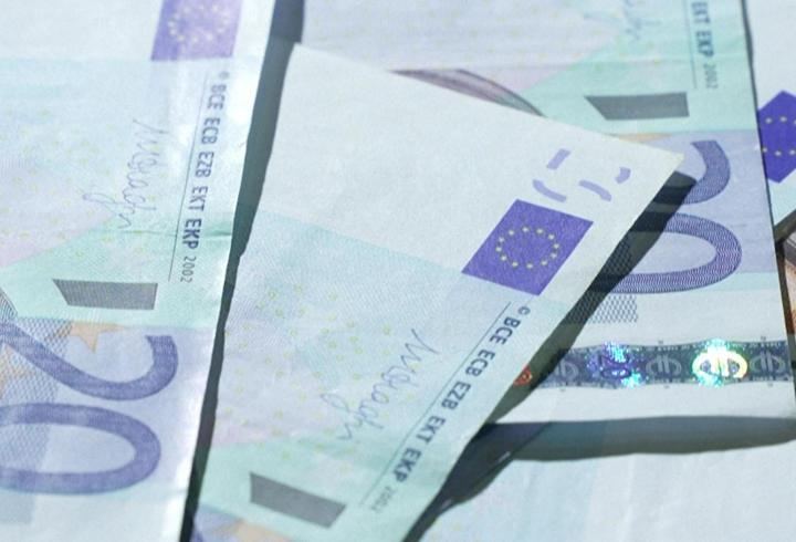 Avrupa’dan Ukrayna’ya 4,9 milyar euroluk askeri destek