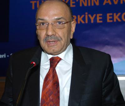 Neden istifa ettiği