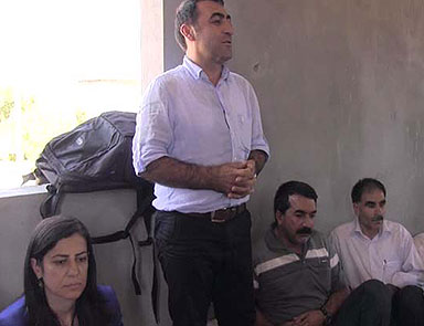 BDP Milletvekillerinden Karayılan ailesine taziye