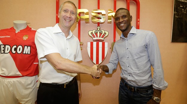 Abidal Monacoyla anlaştı