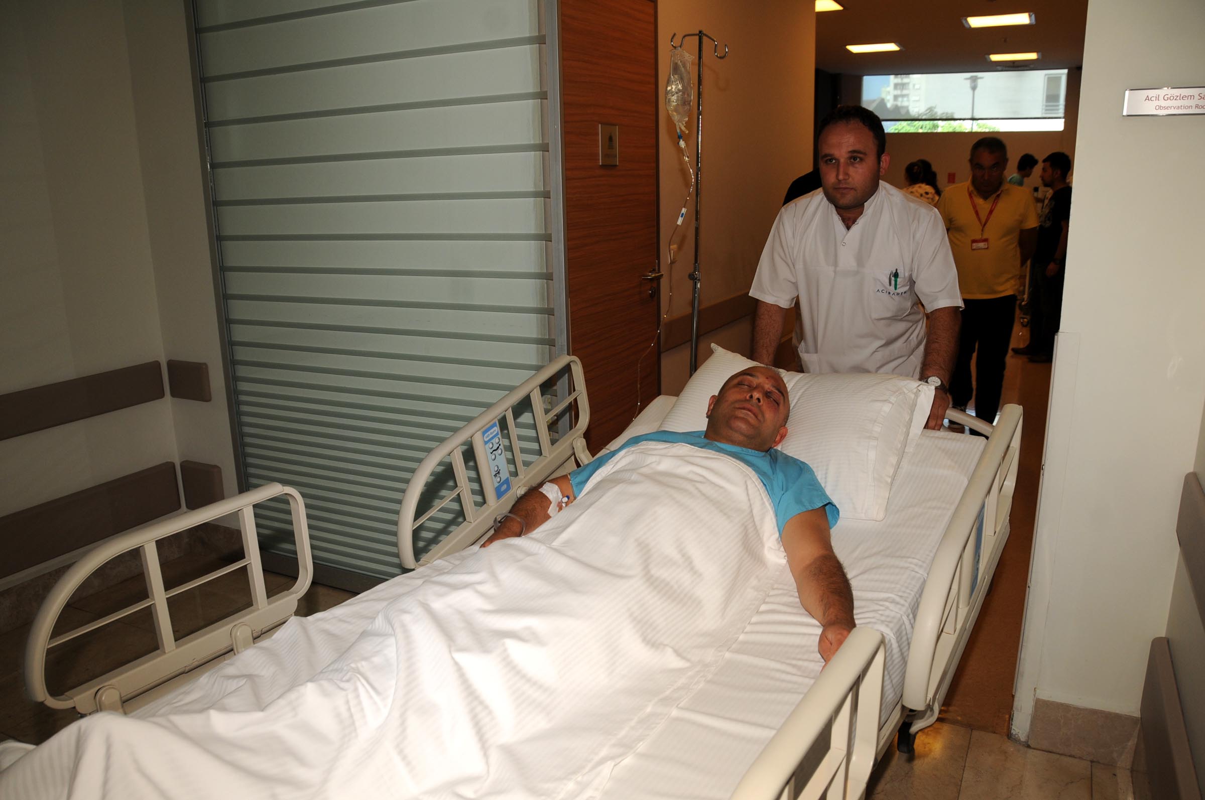 Adanada kadın doğum doktoru darp edildi