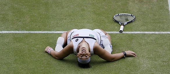 Bartoli zorlanmadan finalde