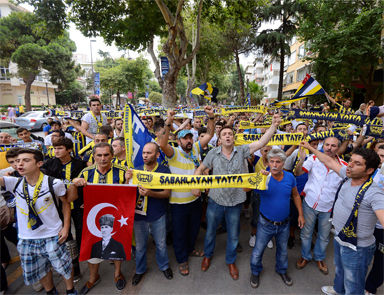 Büyük Fenerbahçe yürüyüşü