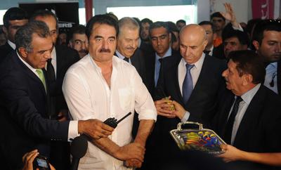 İbrahim Tatlısesten yeni albüm müjdesi