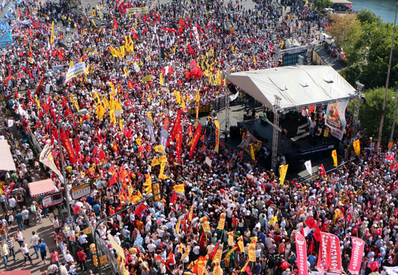 Sivas Katliamında ölenler anıldı