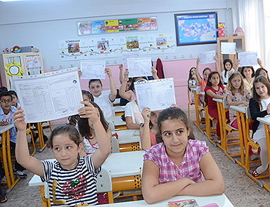 17 milyon öğrenci karne aldı