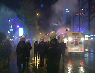 Kızılayda polis müdahalesi