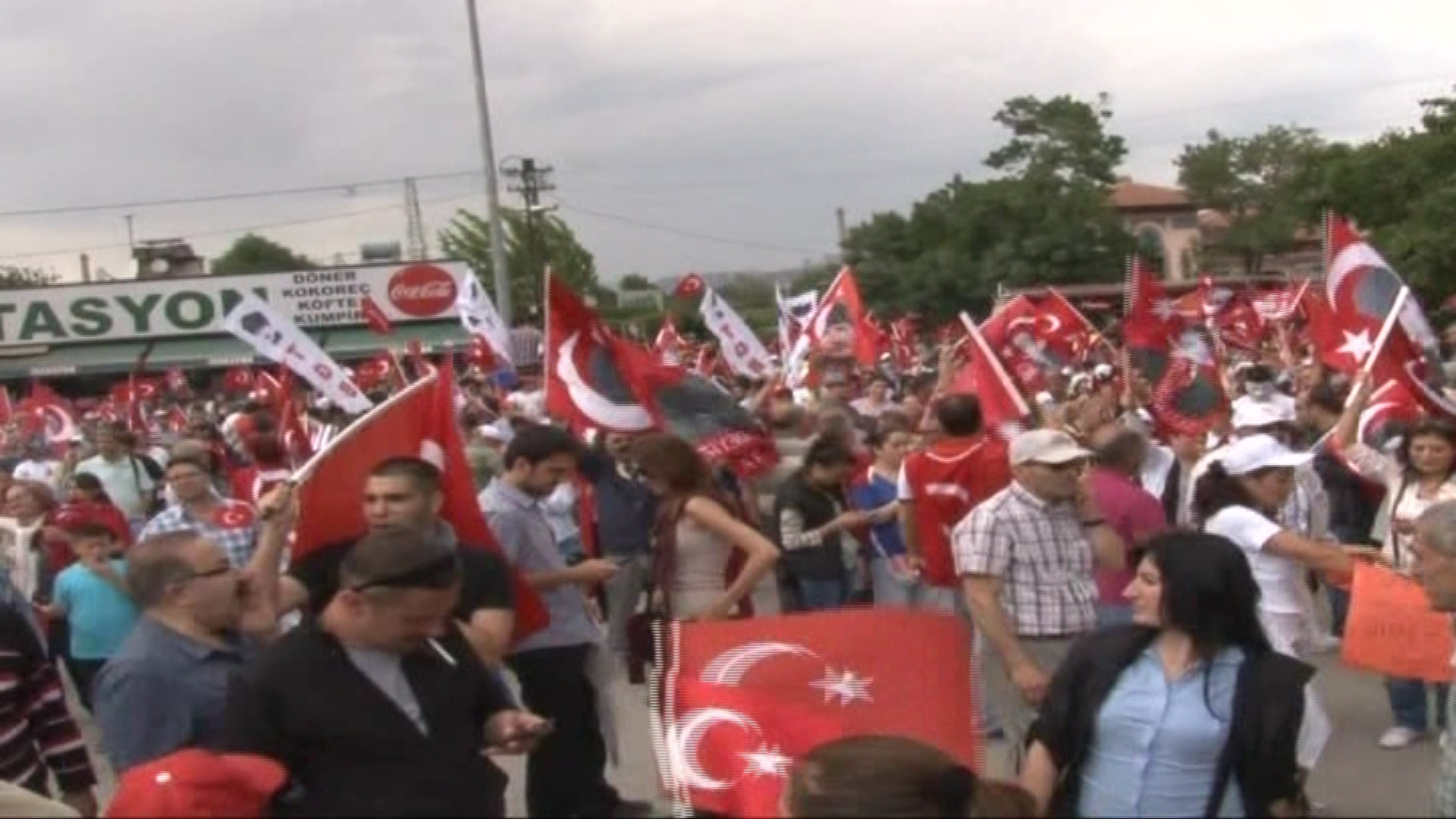 Atatürk Orman Çiftliğinde eylem