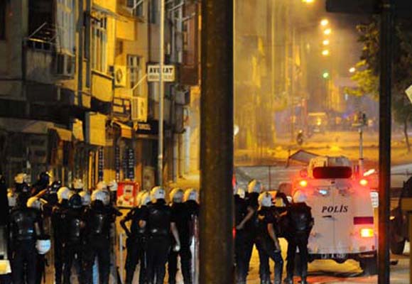 Geziye destek eylemleri vardı