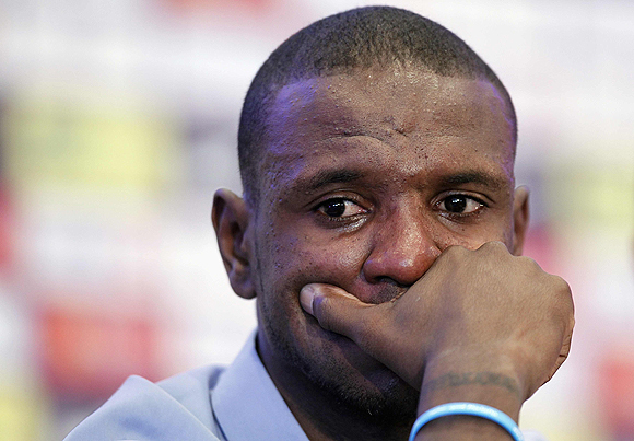 Eric Abidal Barcelonaya veda etti