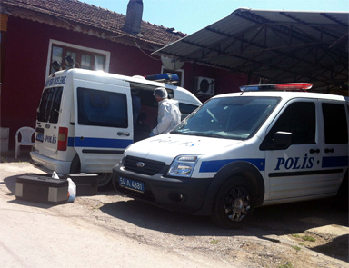 Karşılıksız aşk dehşeti: 2 ölü 3 yaralı