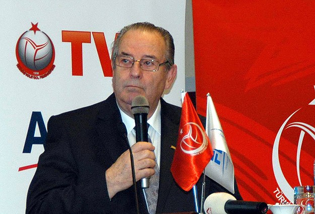 CEV Başkanı Meyerden övgü