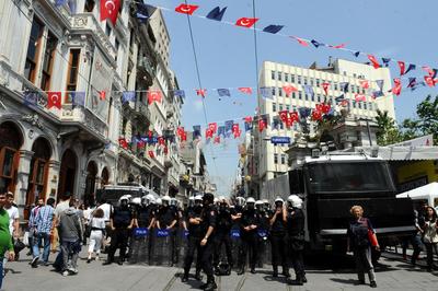 THY işçilerinin Taksim yürüyüşüne izin yok