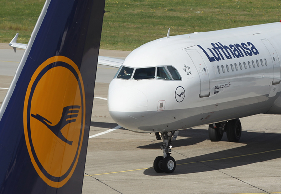 Lufthansada çok sayıda uçuş iptal edildi