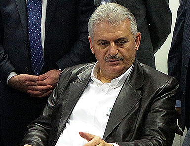 Yol kenarına akıllı denetim istasyonları