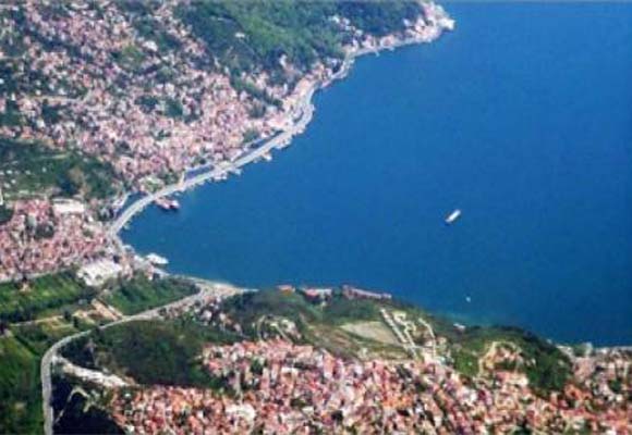 Kıyılarda 50 metreye kadar yapılaşmaya izin