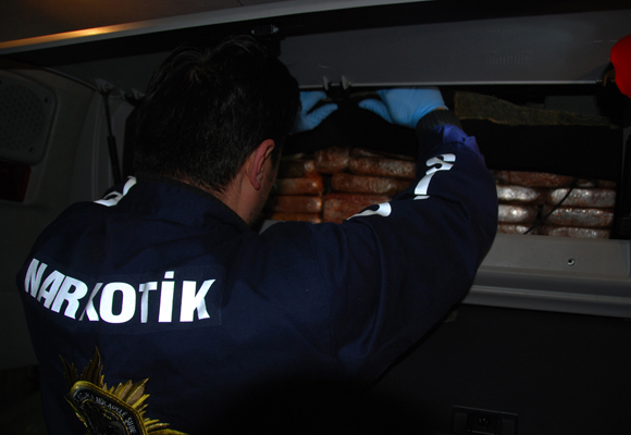 Ankarada narkotik baskını