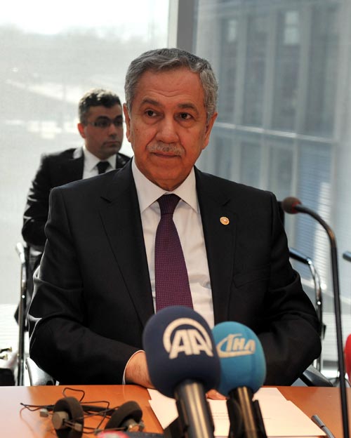 Bülent Arınçtan İsrail çıkışı