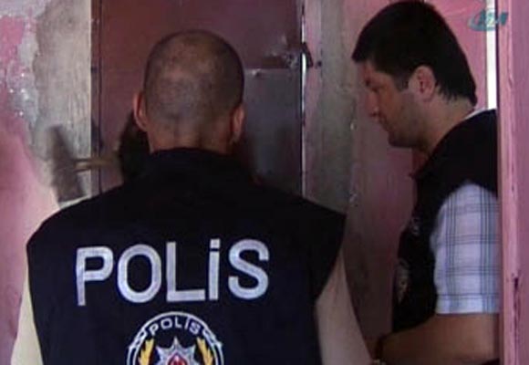 Ankarada mafyaya baskın: 33 gözaltı