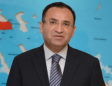 Arınç ile Bozdağın Özal şüphesi