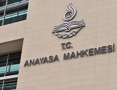 Büyükşehir Yasası, Anayasa Mahkemesinde