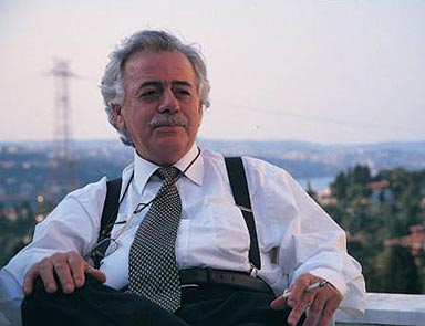 Ahmet Mete Işıkara hayatını kaybetti