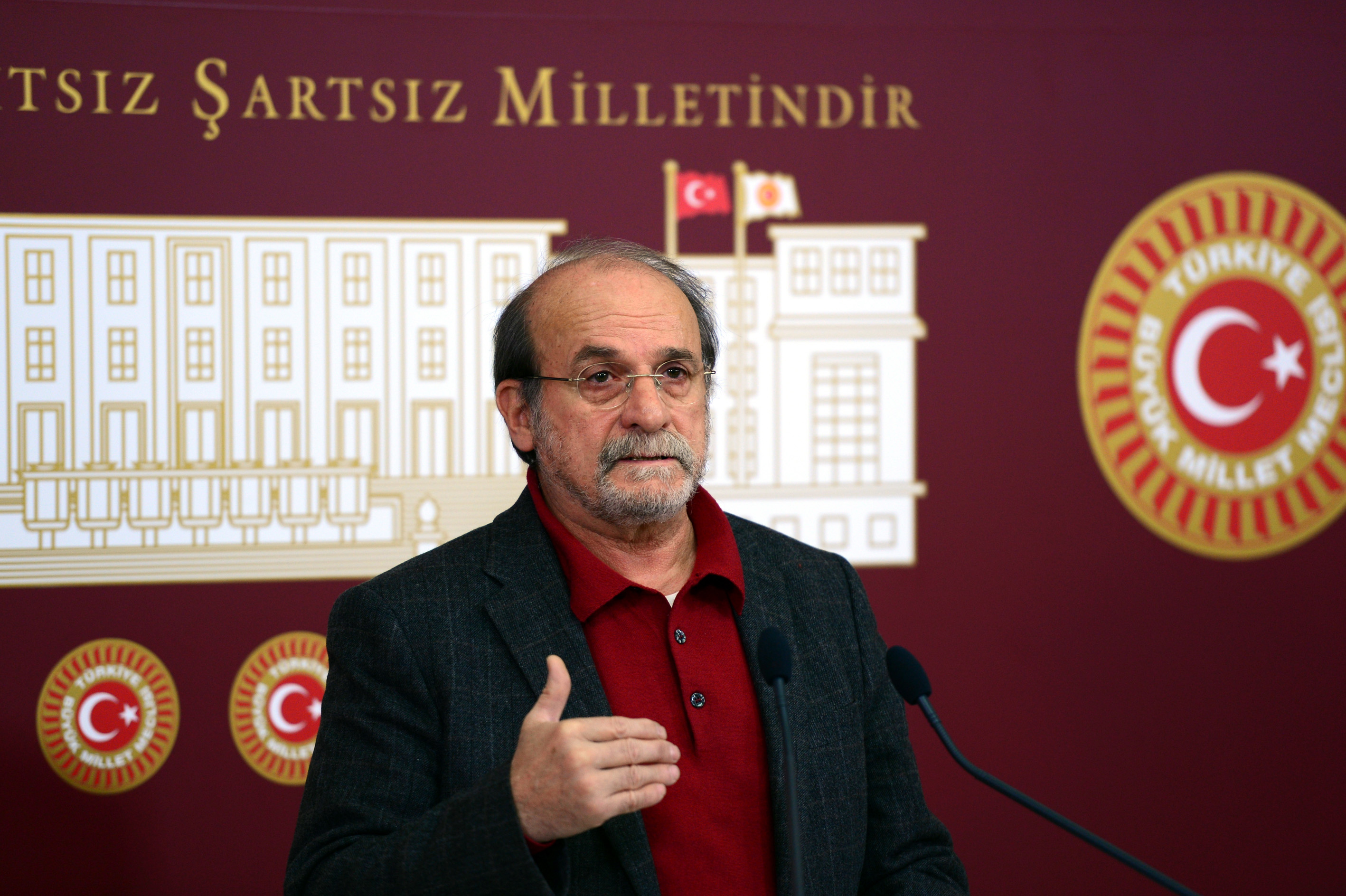 Ertuğrul Kürkçü: Şiddet görenler başka cezaevine nakledildi