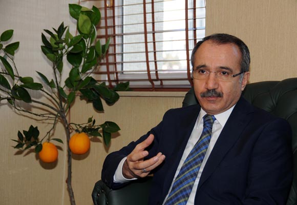 Milli Eğitim Bakanı eski kurul üyelerini işaret etti