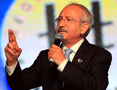 Başbakan üniversitenin ne olduğunu bilmeli