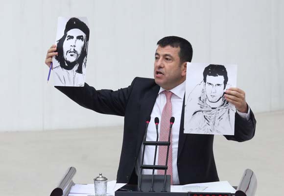 Veli Ağbaba: Cezaevlerindeki durum utanç sayfaları