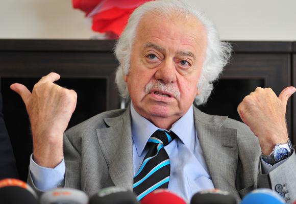 Deprem Dede taburcu oldu