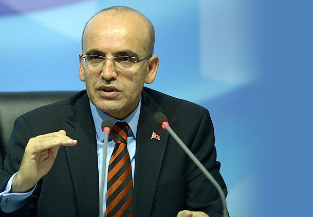 Maliye Bakanı: Türkiye geriden takip ediliyor