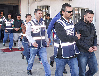 İnsan kaçakçılığı organizatörlerine darbe