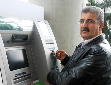 Telekonferansla aile boyu dolandırıldılar