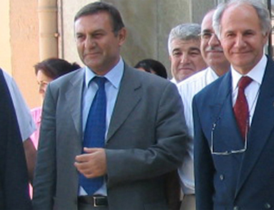 Ergenekon davasına bakma dediler..